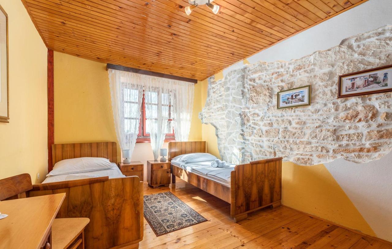 Hotel House Peresiji Zimmer foto