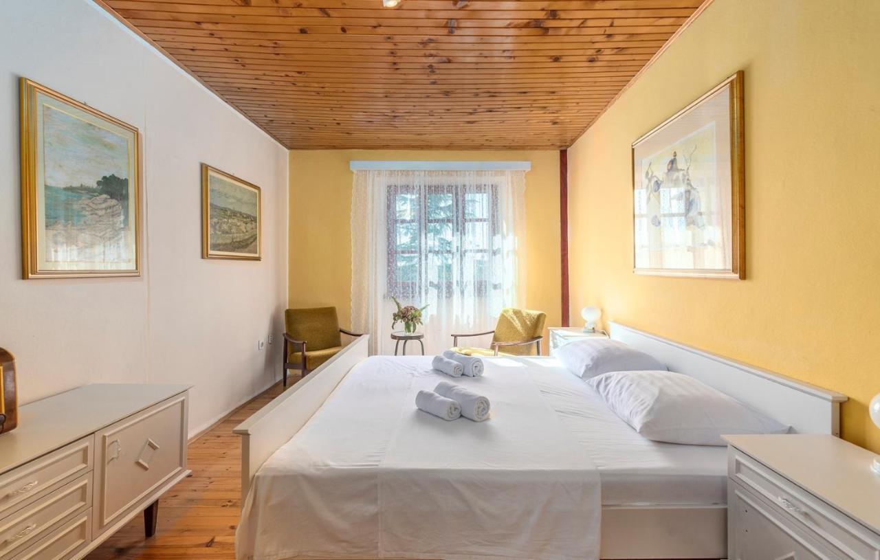 Hotel House Peresiji Zimmer foto