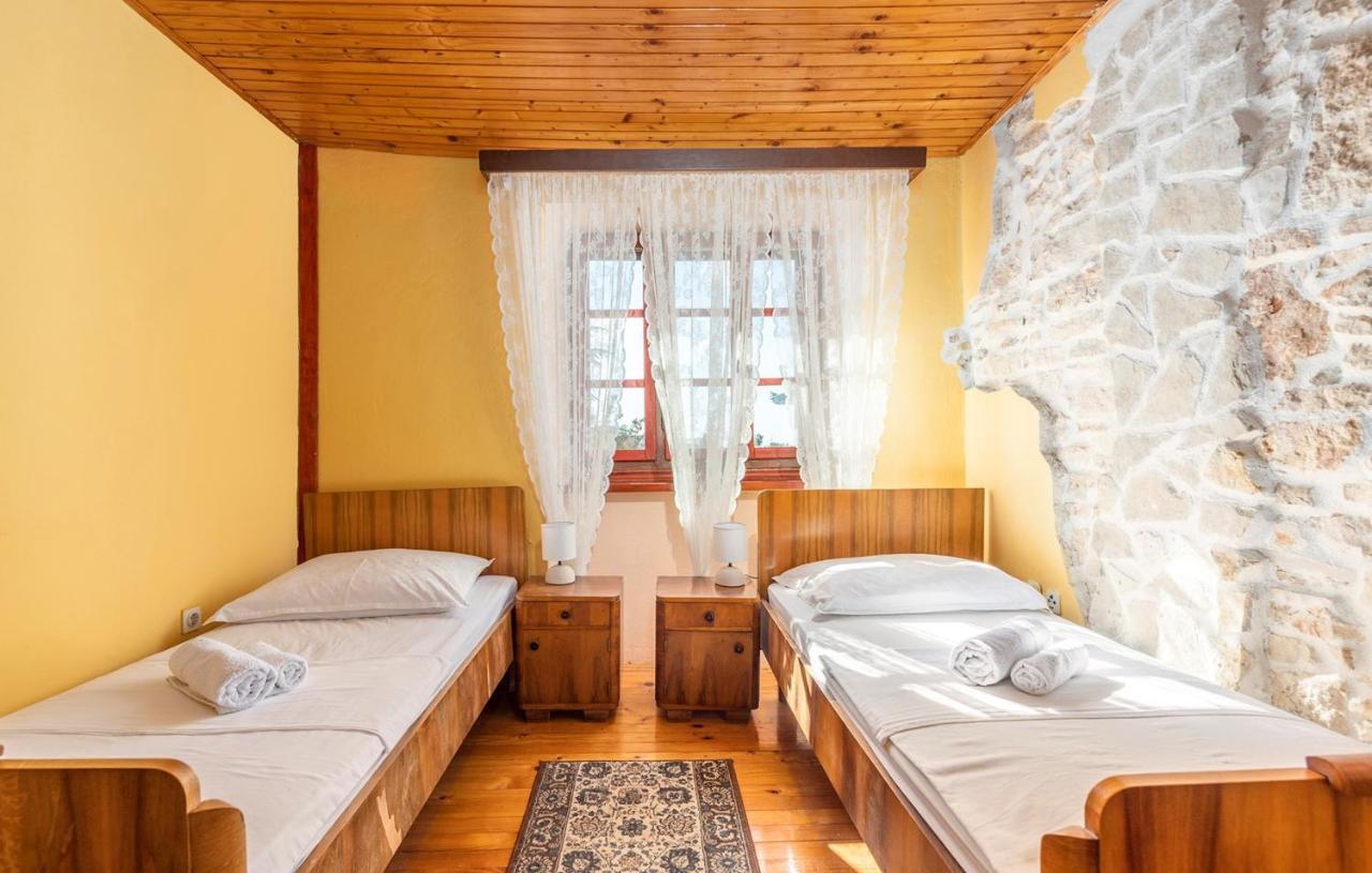 Hotel House Peresiji Zimmer foto